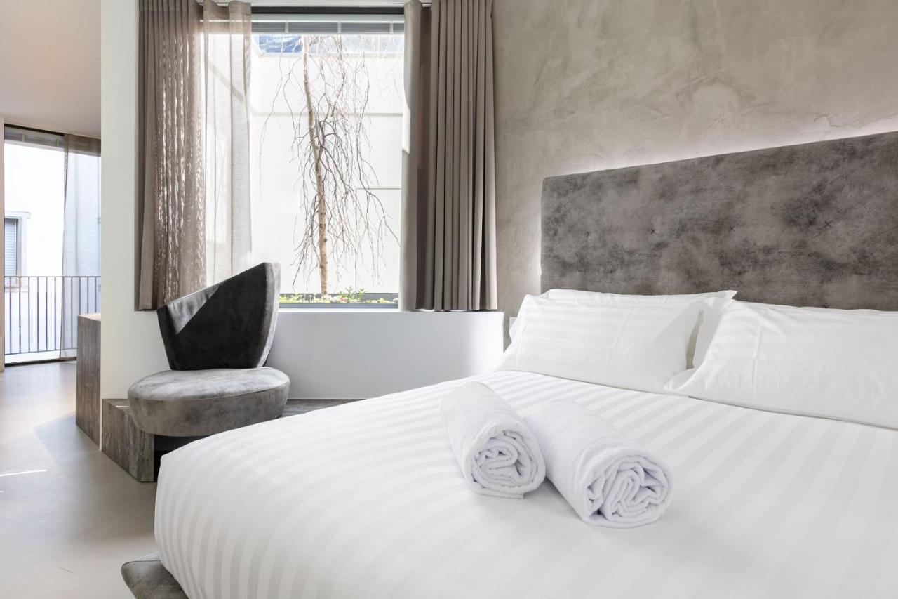 Domus Cavour Rooms&Suites Tirano Eksteriør billede