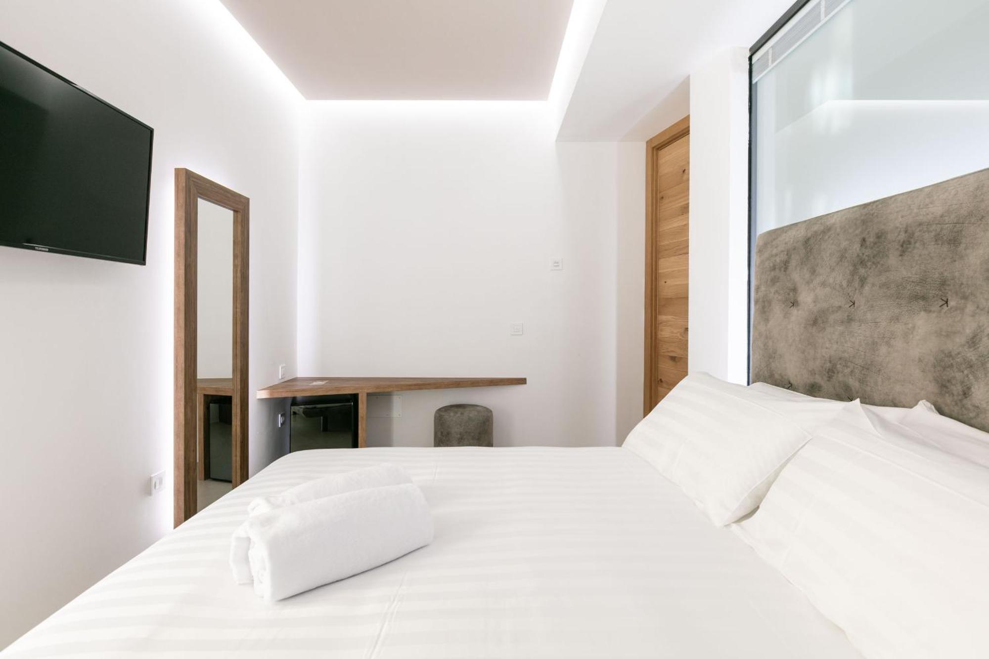 Domus Cavour Rooms&Suites Tirano Værelse billede