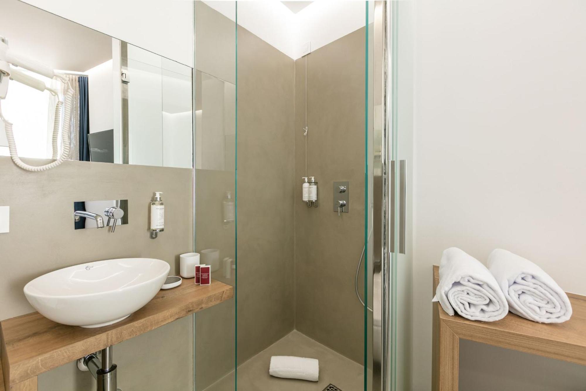 Domus Cavour Rooms&Suites Tirano Værelse billede